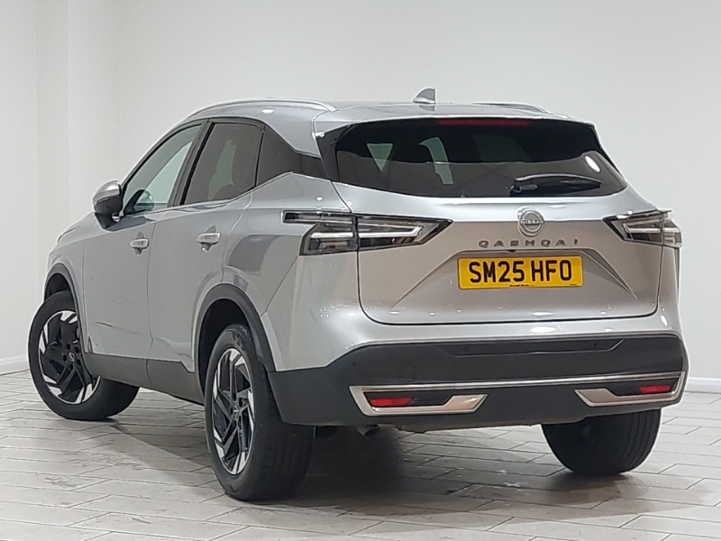 Nissan Qashqai 1.3 Dig-t Mh 158 N-connecta Glass Rf Xtronic Silver #2