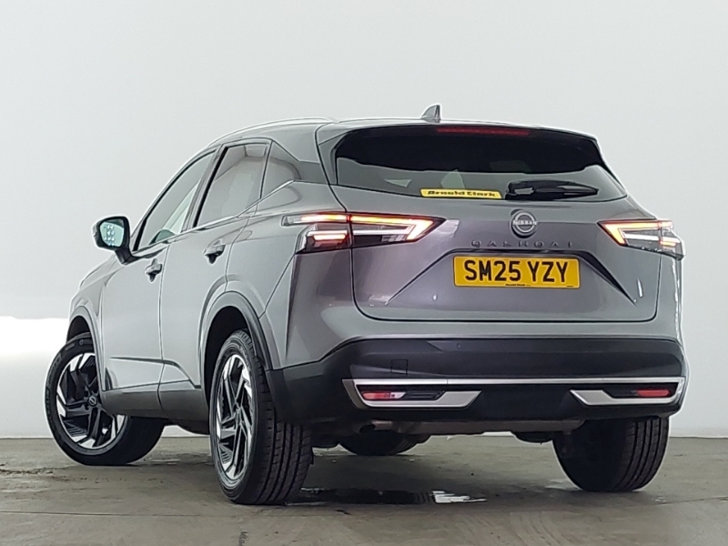 Nissan Qashqai 1.3 Dig-t Mh N-connecta Glass Roof SM25YZY Grey #2