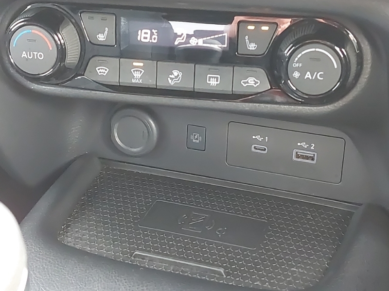Nissan Juke N-connecta Blue #17