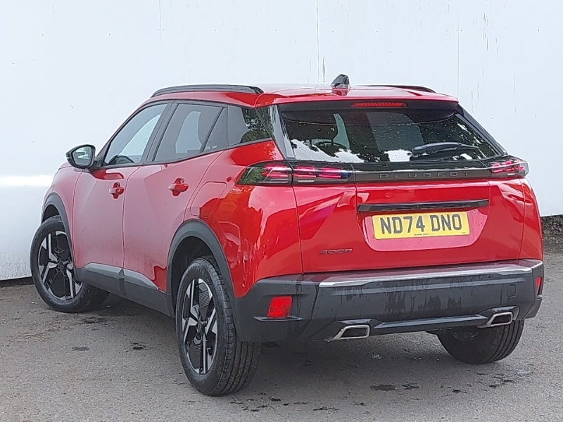 Peugeot 2008 1.2 Puretech 130 Allure Red #2