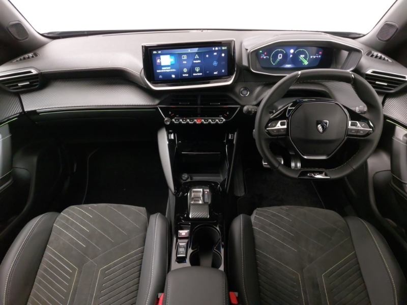 Peugeot 2008 1.2 Puretech 130 Gt Premium Eat8 Black #3