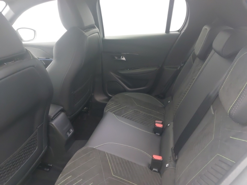 Peugeot e-208 100Kw Gt Premium 50Kwh White #6