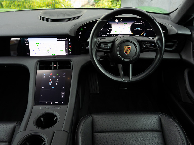 Porsche Taycan Base Automatic Black #7