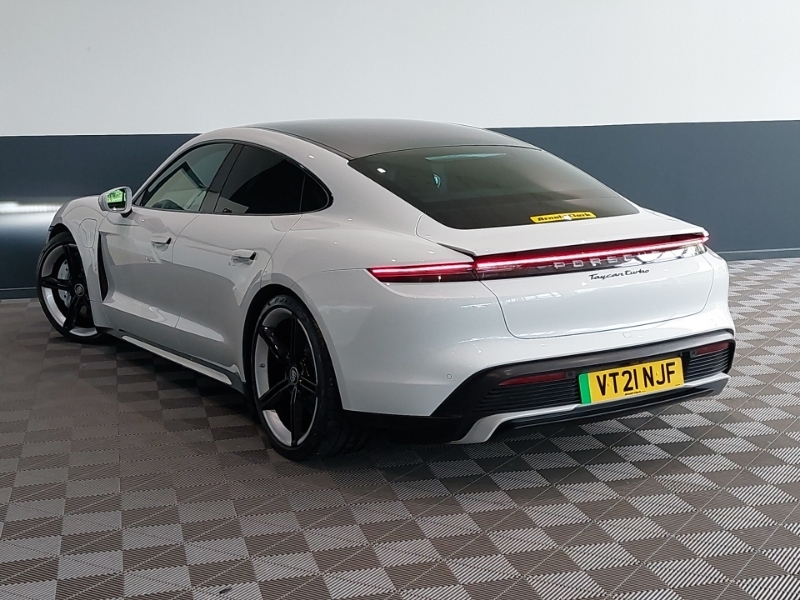 Porsche Taycan 560Kw Turbo S 93Kwh White #2