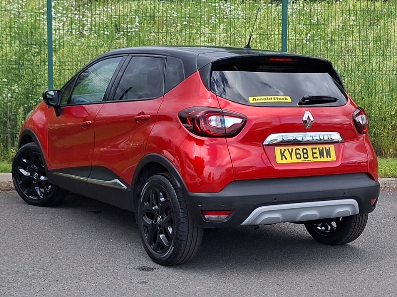 Renault Captur 1.5 Dci 90 Gt Line Edc Red #2
