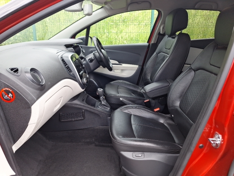 Renault Captur 1.5 Dci 90 Gt Line Edc Red #5