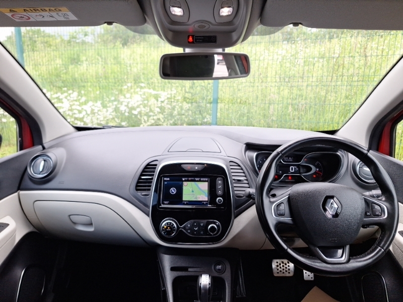 Renault Captur 1.5 Dci 90 Gt Line Edc Red #3