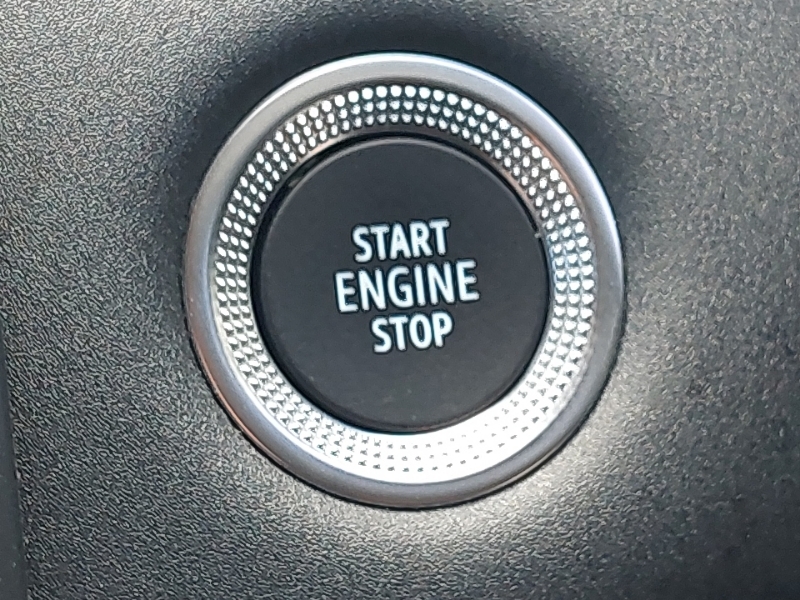 Renault Captur 1.6 E-tech Hybrid 145 Iconic Edition Black #17