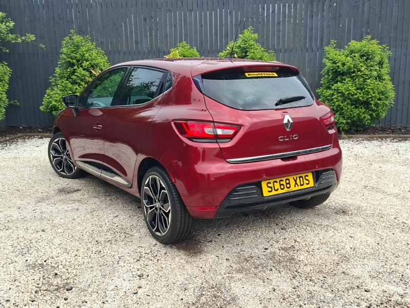 Renault Clio 0.9 Tce 90 Iconic Red #2