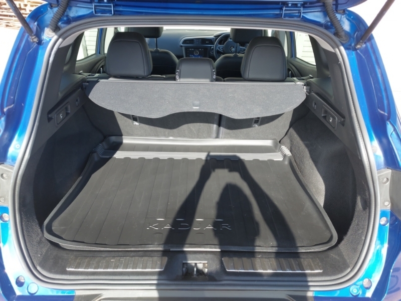 Renault Kadjar Iconic Tce Red #18