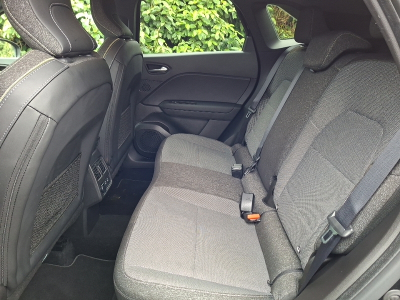 Renault Symbioz 1.6 E-tech Fhev 145 Techno Black #6