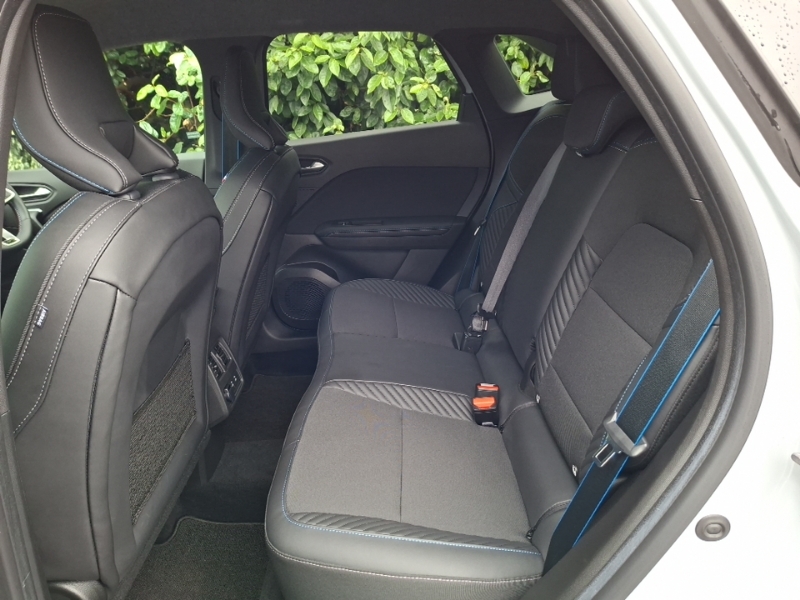 Renault Symbioz 1.6 E-tech Fhev 145 Techno Esprit Alpine Grey #6
