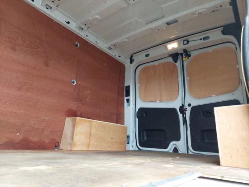 Renault Trafic Sl28 Blue Dci 130 Business Van White #6