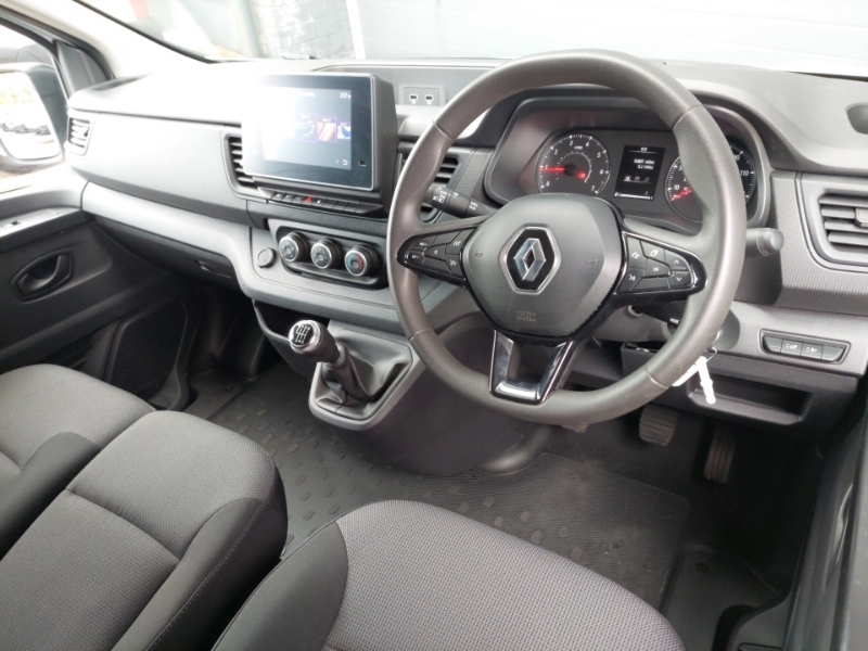Renault Trafic Sl28 Blue Dci 130 Business Van White #3