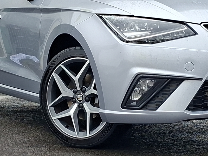 Seat Ibiza Hatchback White #20