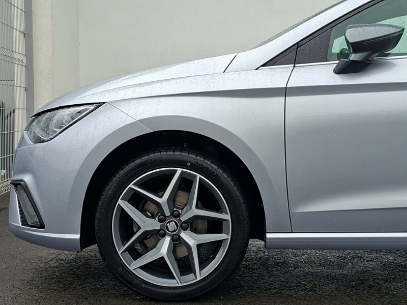 Seat Ibiza Hatchback White #19