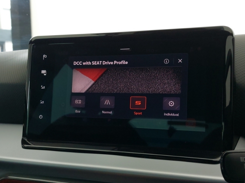 Seat Arona Se Technology Red #17