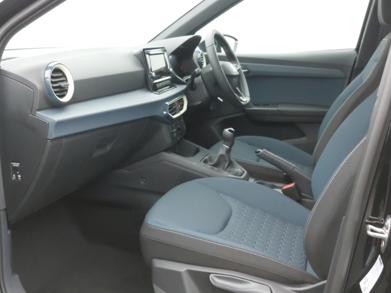 Seat Arona 1.0 Tsi Se Black #5