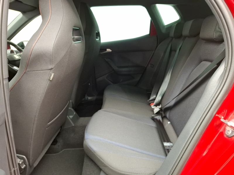 Seat Arona 1.0 Tsi 115 Fr Black Edition Dsg Red #6