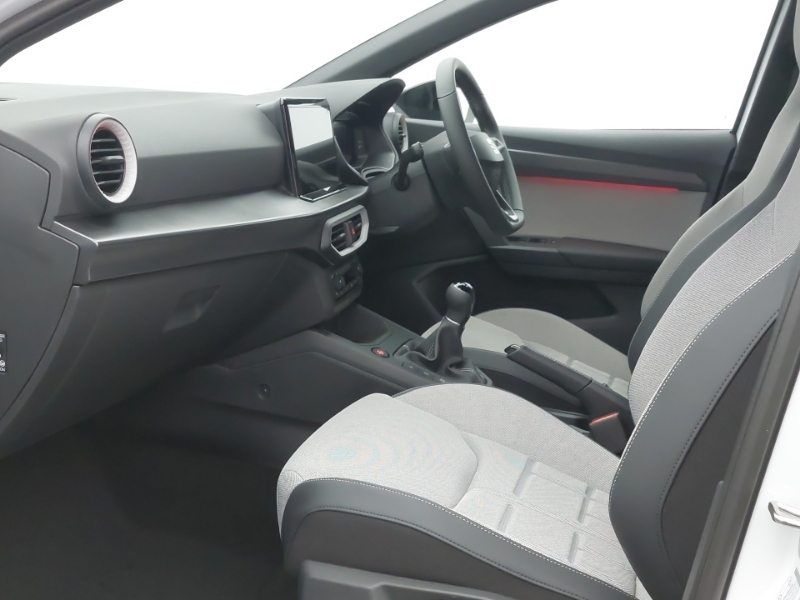 Seat Ibiza 1.0 Tsi 115 Fr Sport White #5