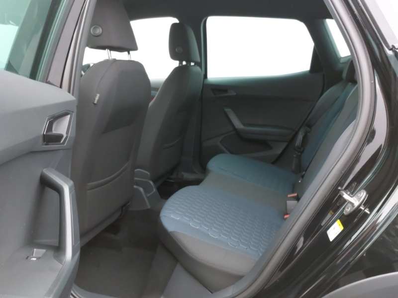 Seat Arona 1.0 Tsi 115 Se Technology Dsg Black #6