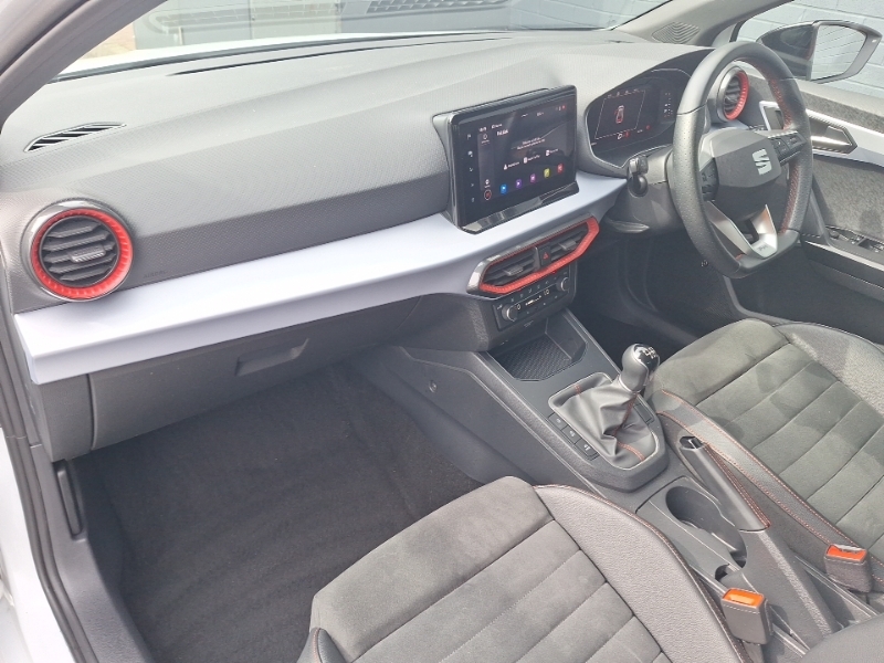 Seat Ibiza 1.0 Tsi 110 Fr Sport White #5