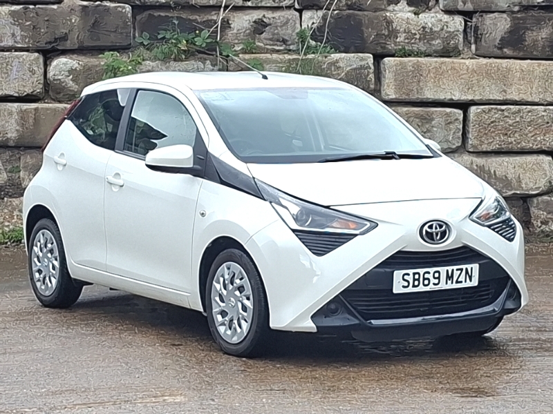 Toyota Aygo 1.0 Vvt-i X-play White