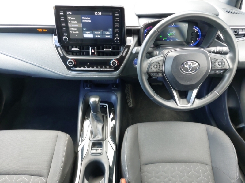 Toyota Corolla 1.8 Vvt-i Hybrid Icon Cvt White #3