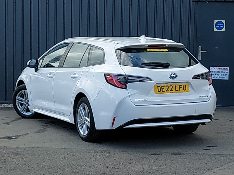 Toyota Corolla 1.8 Vvt-i Hybrid Icon Cvt White #2