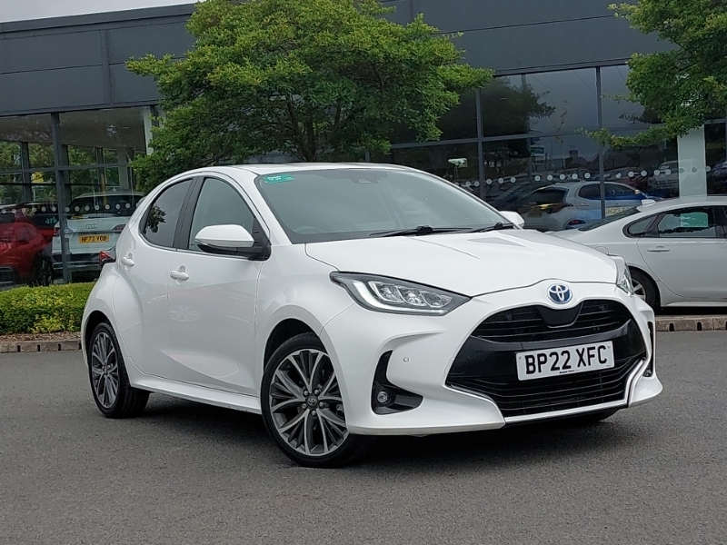 Toyota Yaris 1.5 Hybrid Excel Cvt White