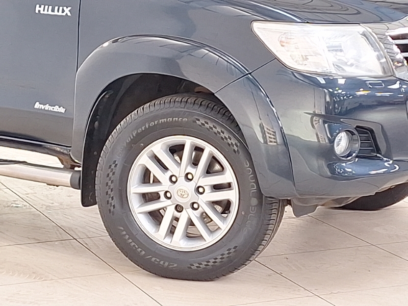 Toyota HILUX 2.5 D-4d Active 2015 Grey #20