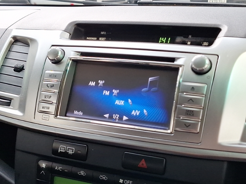 Toyota HILUX 2.5 D-4d Active 2015 Grey #11