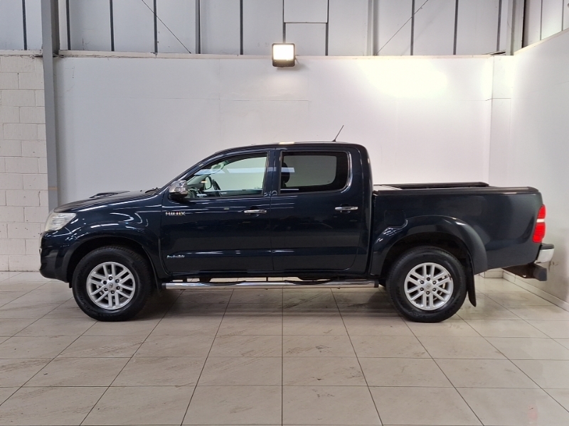 Toyota HILUX Invincible Dcab Pick Up 3.0 D-4d 4Wd 171 Grey #4