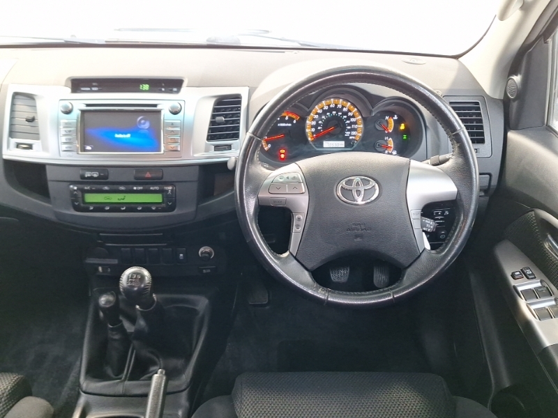 Toyota HILUX 2.5 D-4d Active 2015 Grey #8
