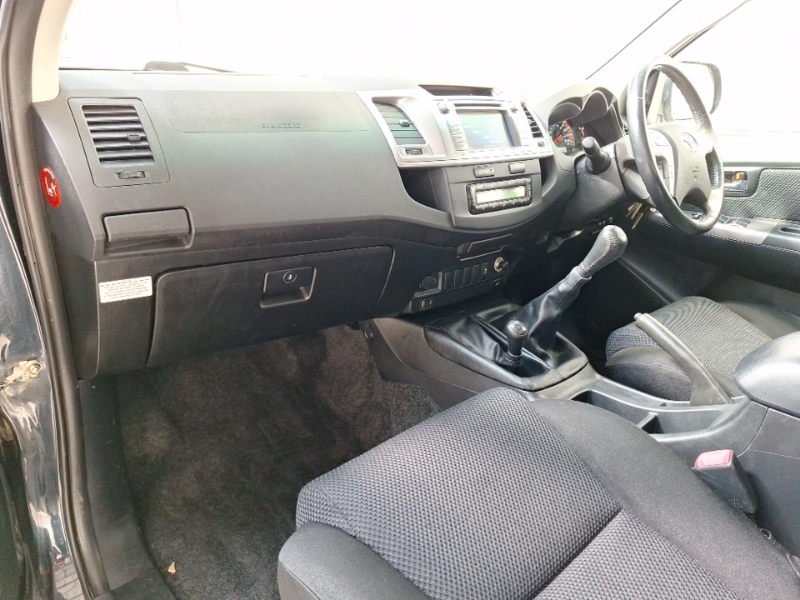 Toyota HILUX Invincible Dcab Pick Up 3.0 D-4d 4Wd 171 Grey #5