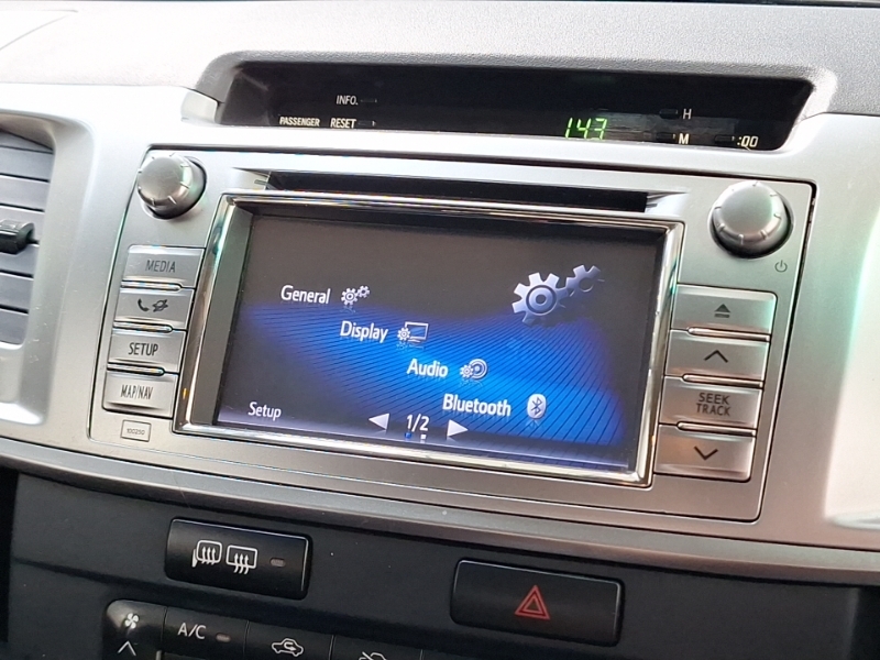Toyota HILUX 2.5 D-4d Active 2015 Grey #17