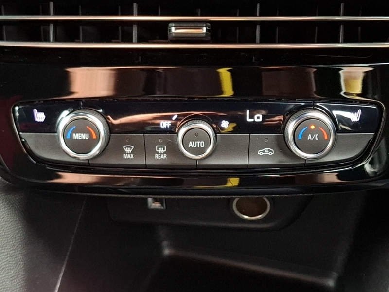 Vauxhall Mokka Suv Black #16