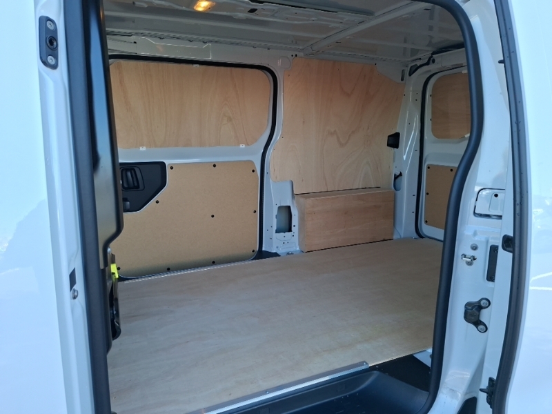Vauxhall Vivaro 1.5 Turbo D 120 Pro H1 Van White #6