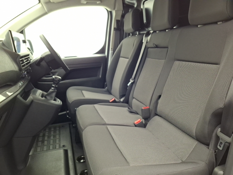 Vauxhall Vivaro 1.5 Turbo D 120 Pro H1 Van White #5