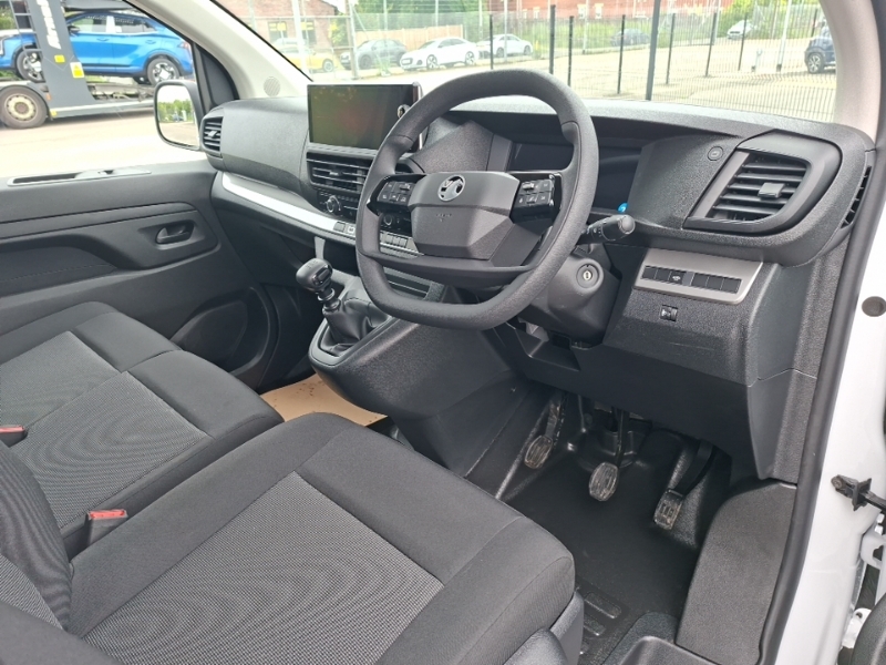 Vauxhall Vivaro 1.5 Turbo D 120 Pro H1 Van DW25UWK White #3