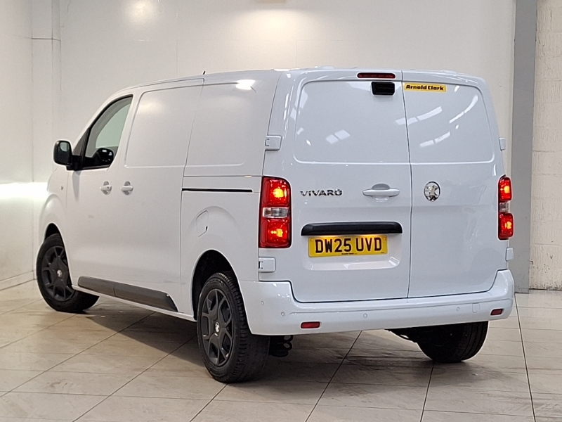 Vauxhall Vivaro 1.5 Turbo D 120 Pro H1 Van White #2