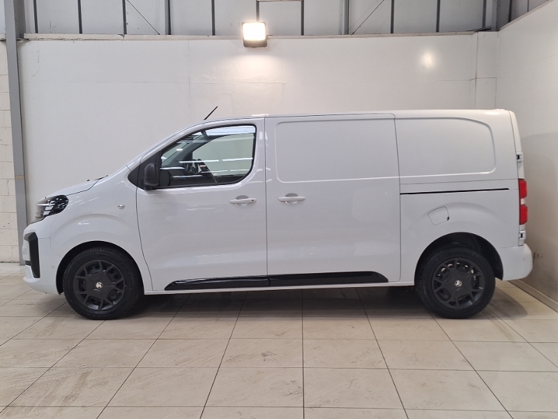 Vauxhall Vivaro 1.5 Turbo D 120 Pro H1 Van White #4