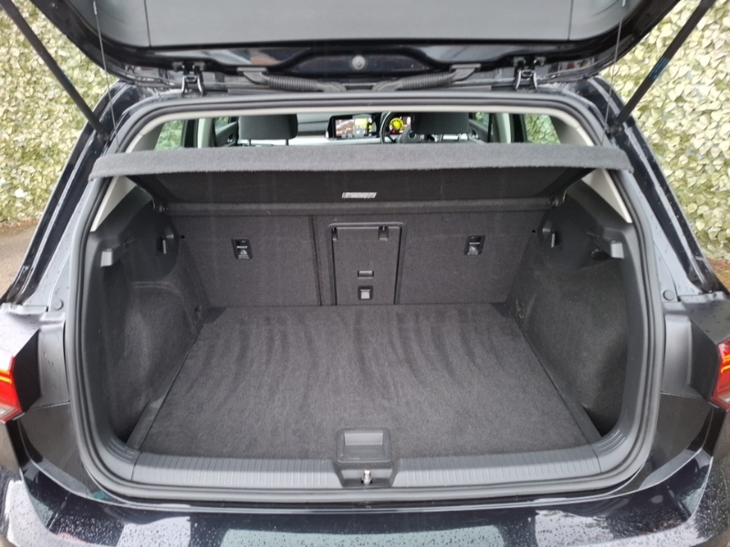 Volkswagen Golf Hatchback Black #17