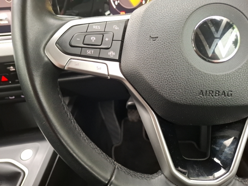 Volkswagen Golf Hatchback Black #12