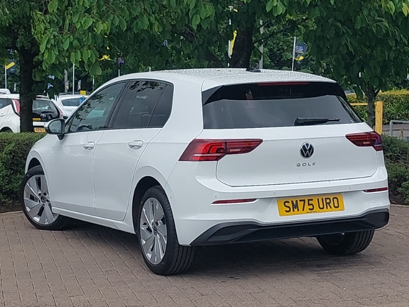 Volkswagen Golf 1.5 Tsi Match SM75URO White #2