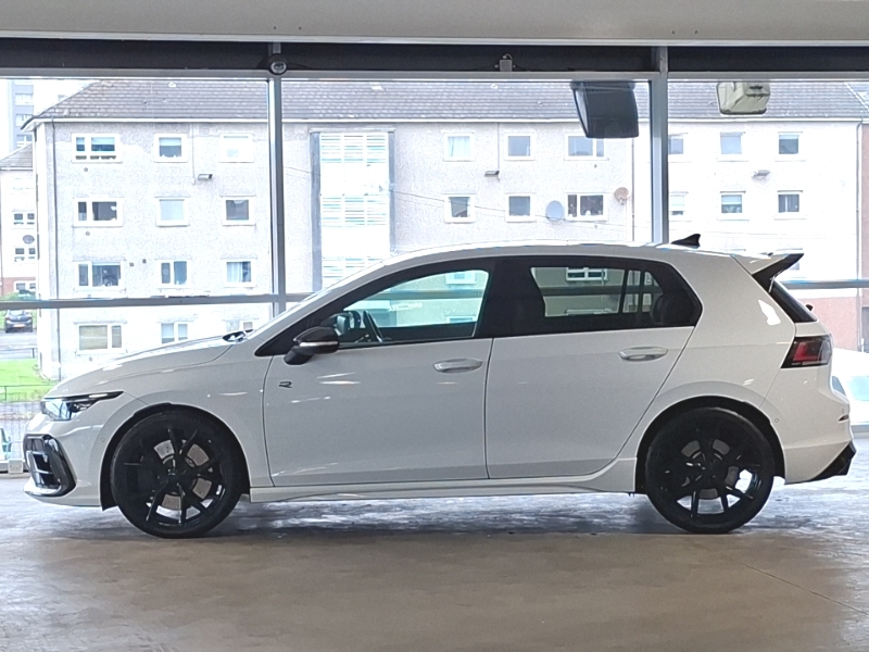 Volkswagen Golf 2.0 Tsi 333 R Black Edition 4Motion Dsg White #4