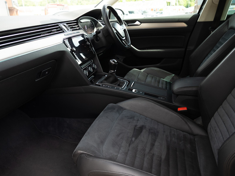 Volkswagen Passat 1.5 Tsi Evo 150 Gt Panoramic Roof ND19FCG Grey #5