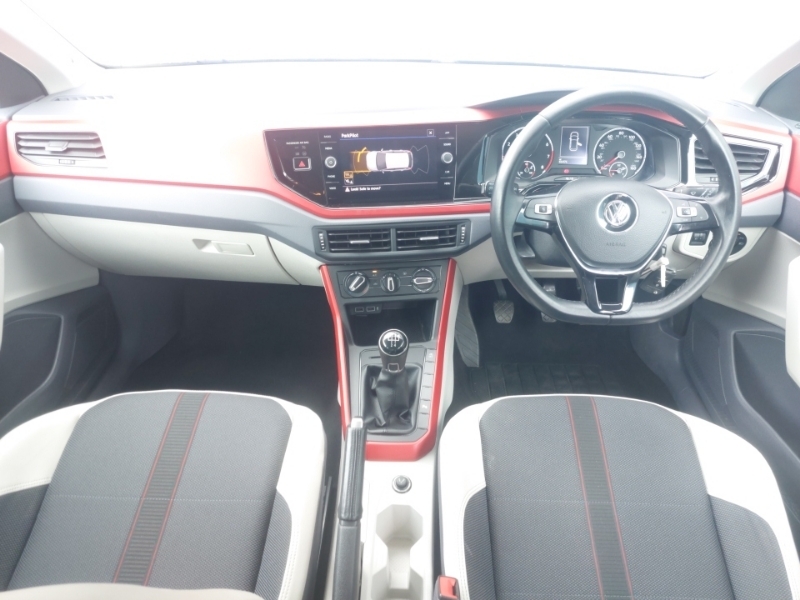 Volkswagen Polo Se Blue #3