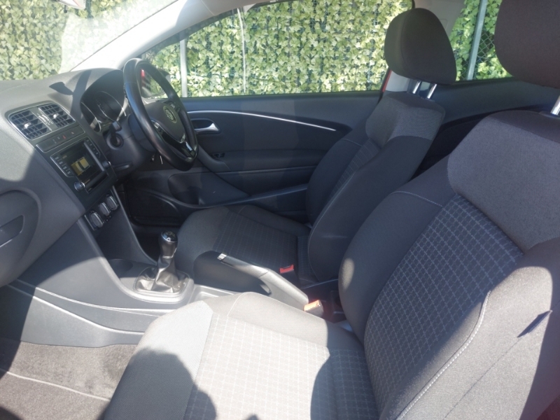 Volkswagen Polo 1.2 Tsi Match Red #5