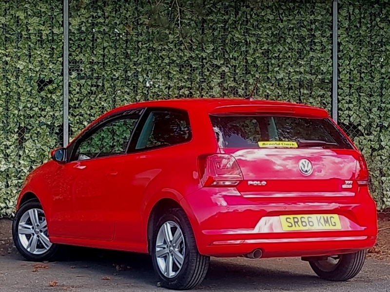 Volkswagen Polo 1.2 Tsi Match Red #2